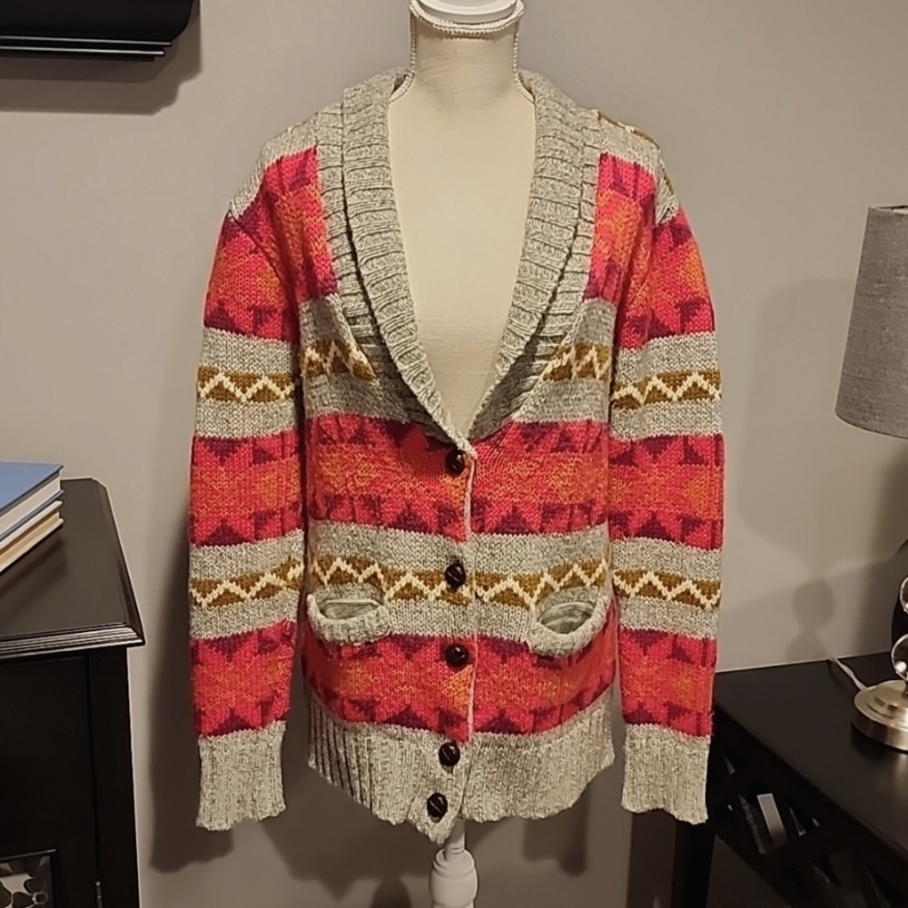 Forever 21 sweater cardigan beautiful pattern size L